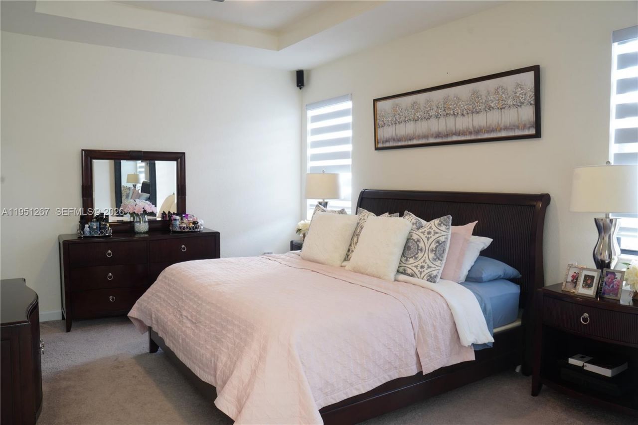 10306 W 33rd Ln, Hialeah, FL 33018 Photo