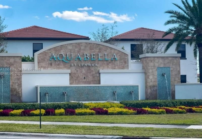 10306 W 33rd Ln, Hialeah, FL 33018 Photo