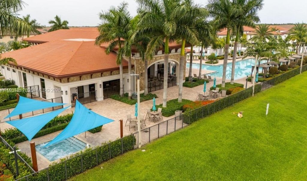 10306 W 33rd Ln, Hialeah, FL 33018 Photo