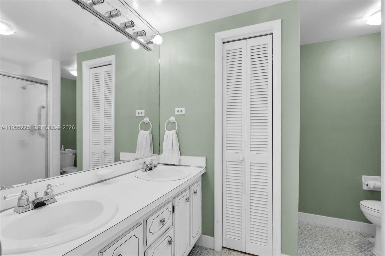 423 Sombrero Beach Rd, Unit 9, Marathon, FL 33050 Photo