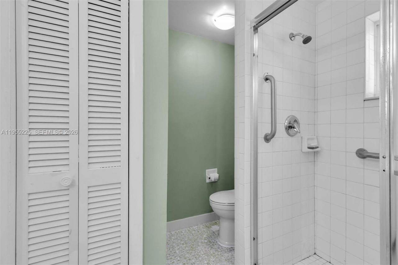 423 Sombrero Beach Rd, Unit 9, Marathon, FL 33050 Photo