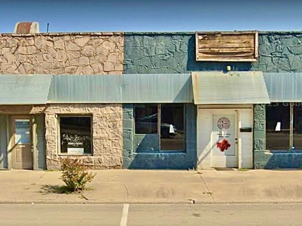 113 W Main Street , Stigler, OK 74462