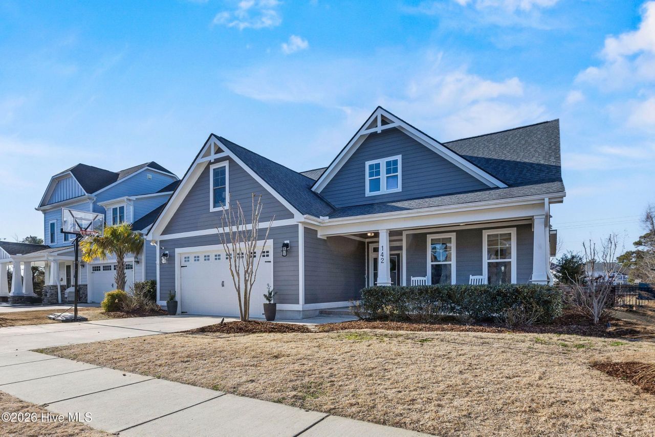 142 Sailor Sky Way, Hampstead, NC 28443 Main Photo