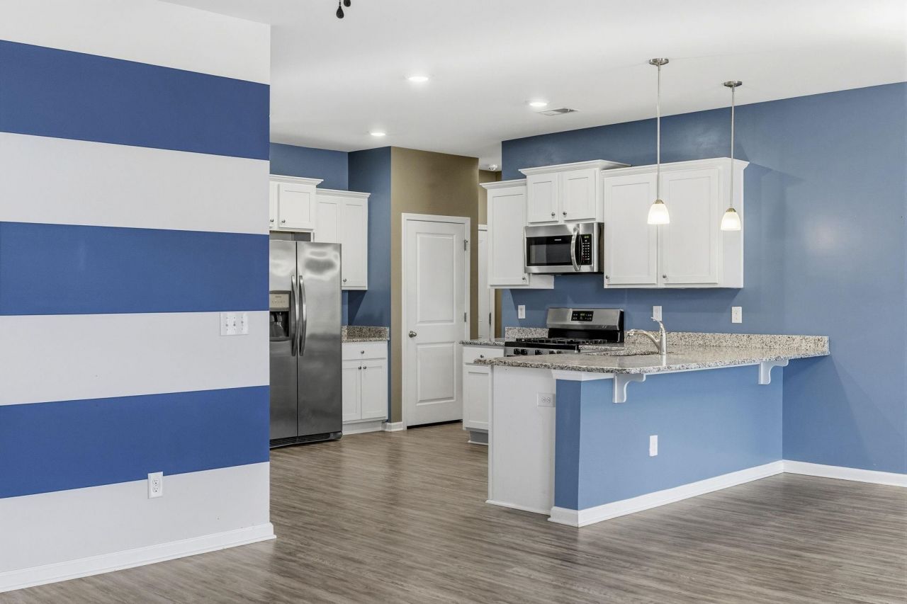 152 Legends Village Loop Photo 16