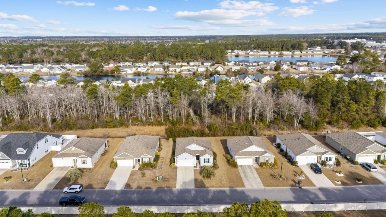 152 Legends Village Loop Photo 33