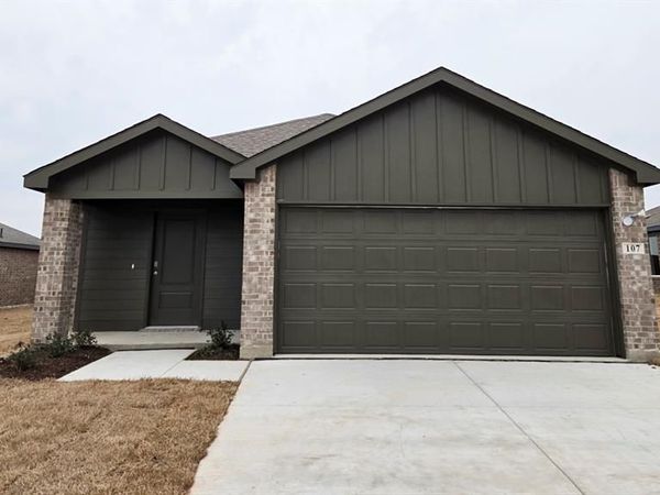 107 Choctaw Drive, Leonard, TX 75452