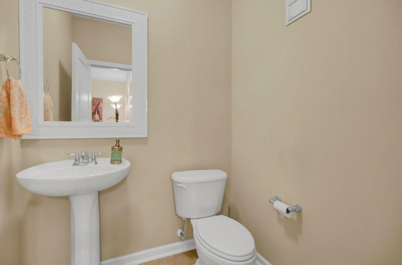 257 Grand Oaks Drive Photo 18