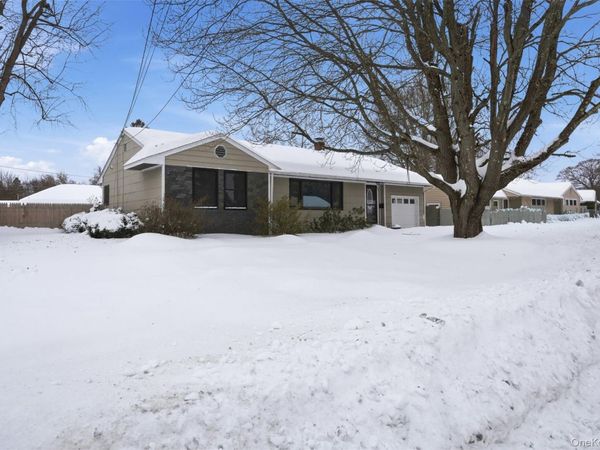 21 Edith Avenue , Saugerties, NY 12477