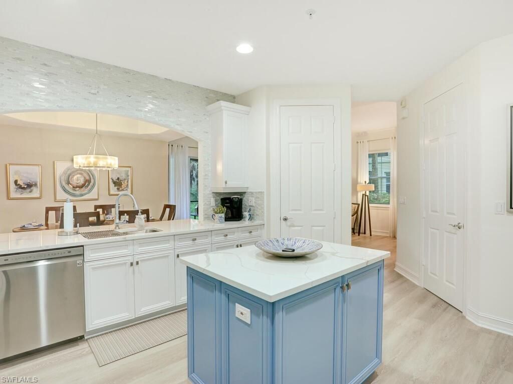 2847 Tiburon Blvd E, Unit 8-101, Naples, FL 34109 Photo