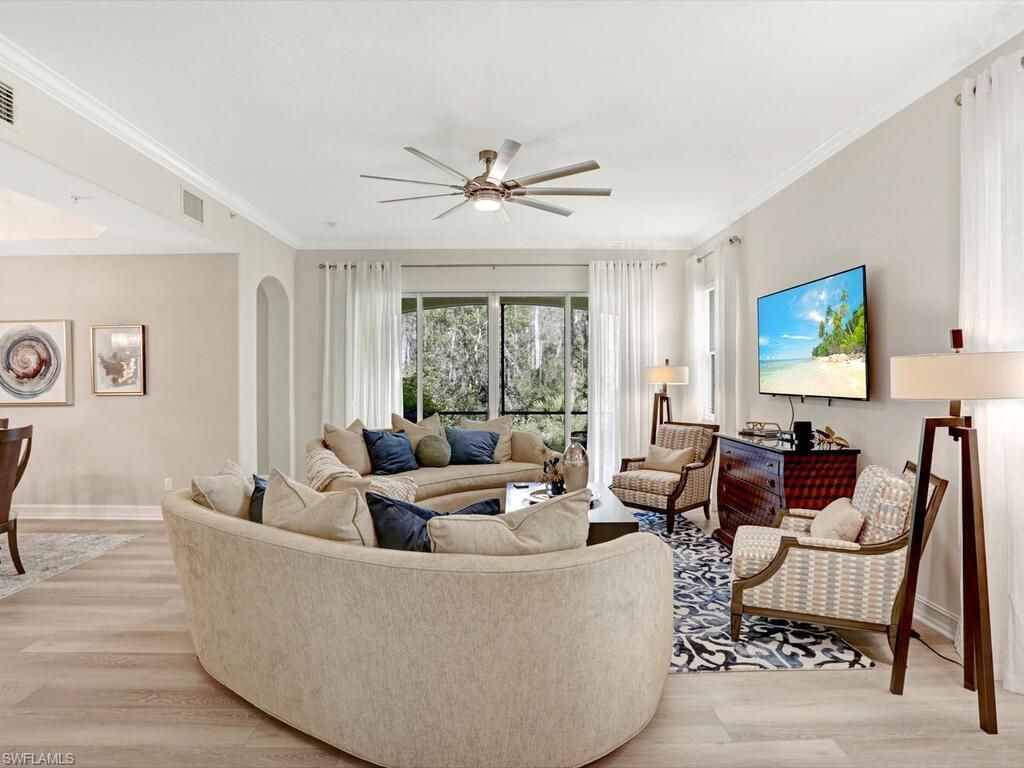 2847 Tiburon Blvd E, Unit 8-101, Naples, FL 34109 Photo