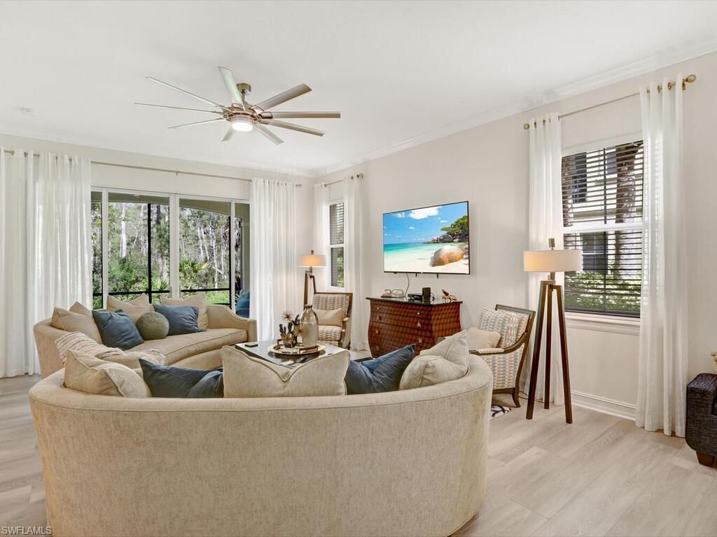 2847 Tiburon Blvd E, Unit 8-101, Naples, FL 34109 Photo