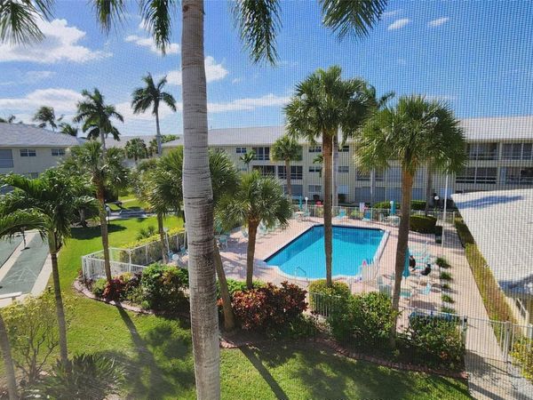 1951 NE 39th St, Unit 353, Lighthouse Point, FL 33064