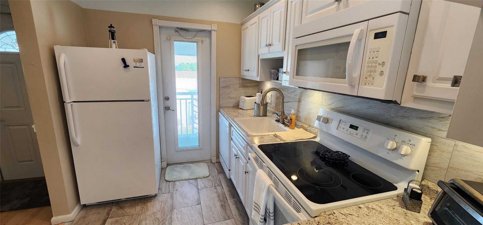 1951 NE 39th Street, Unit 353, Lighthouse Point, FL 33064 Photo