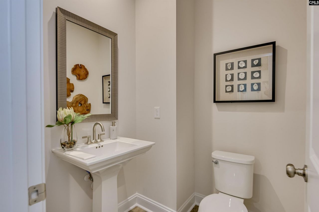 510 Hacienda Court Photo 24