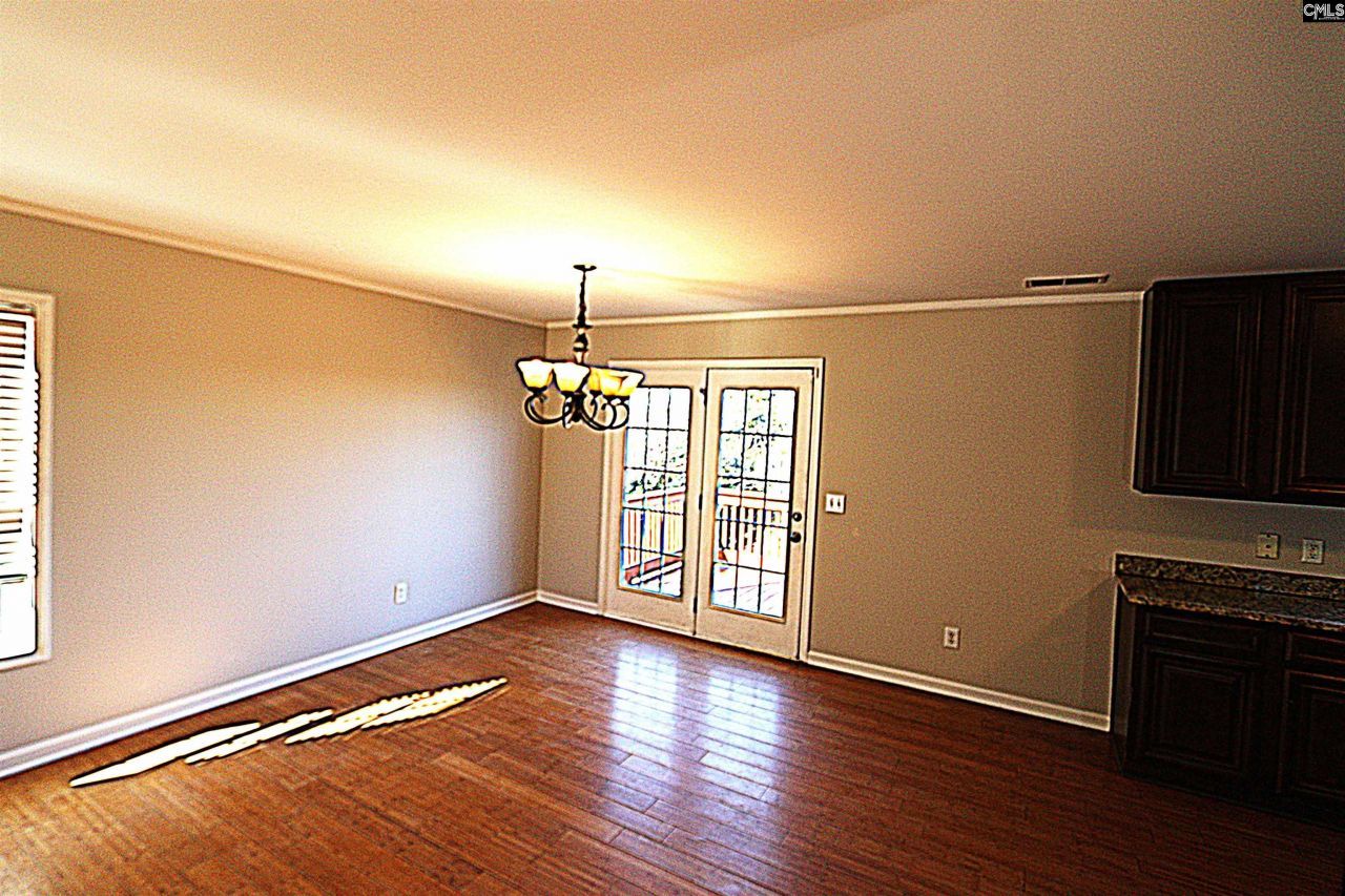 312 Ashmore Lane Photo 10