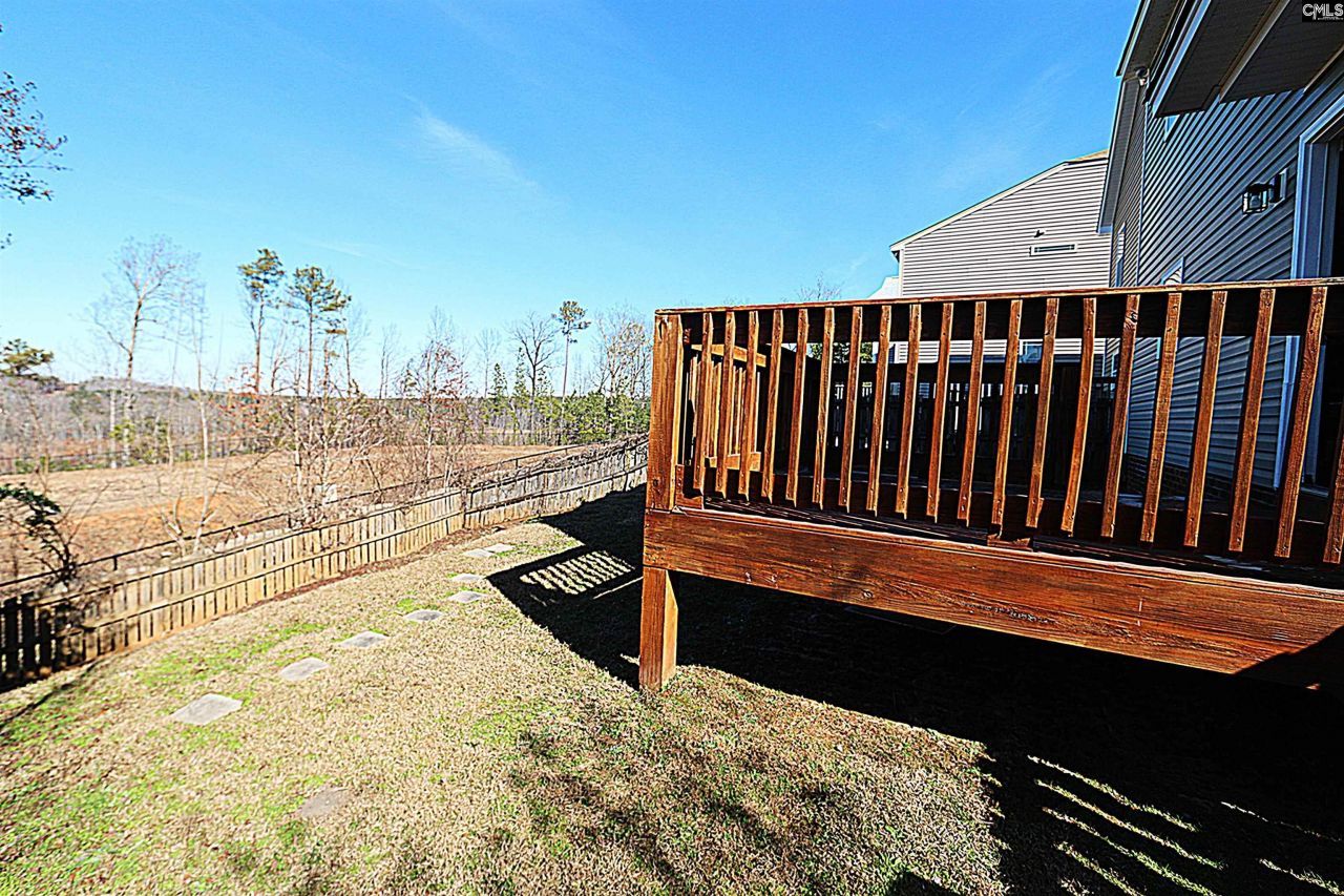 312 Ashmore Lane Photo 12