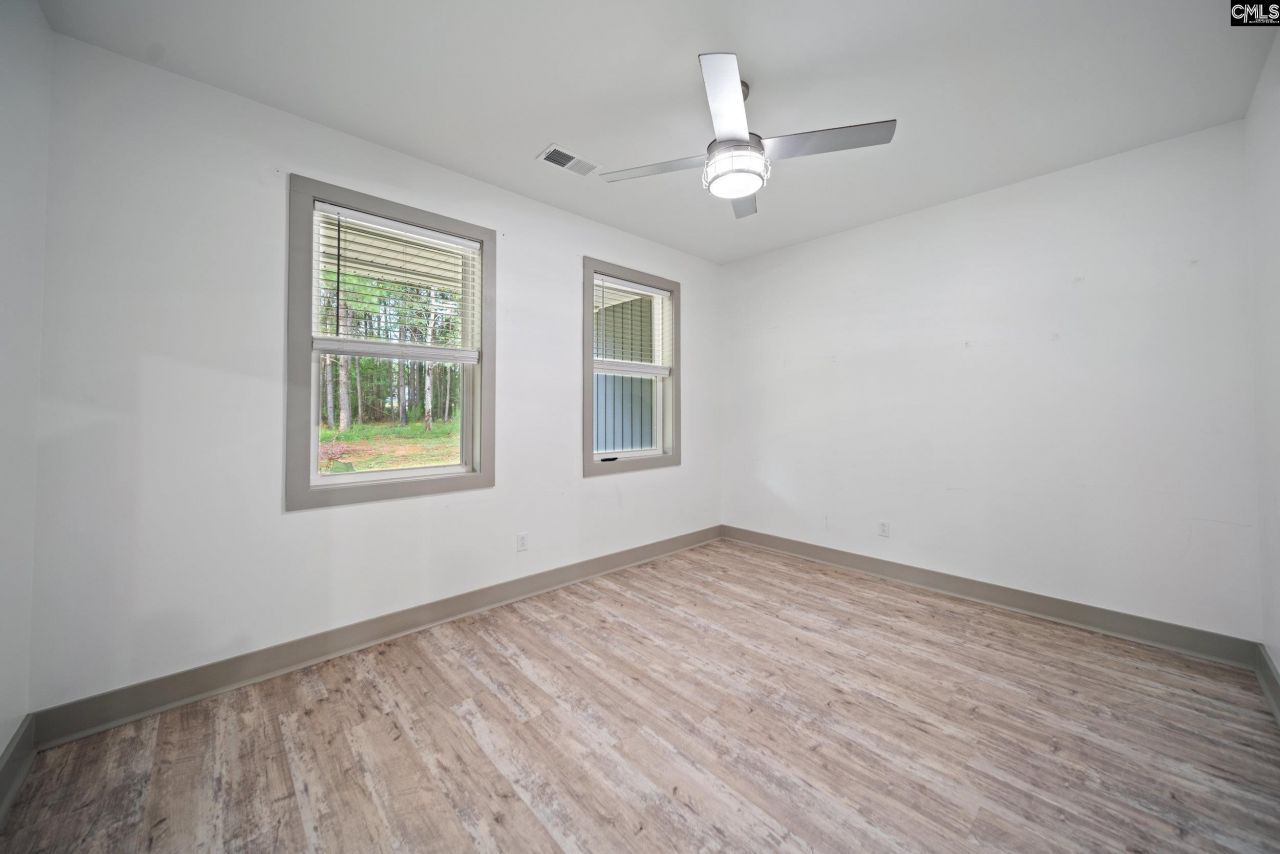 5065 Seymour Road  Photo 10