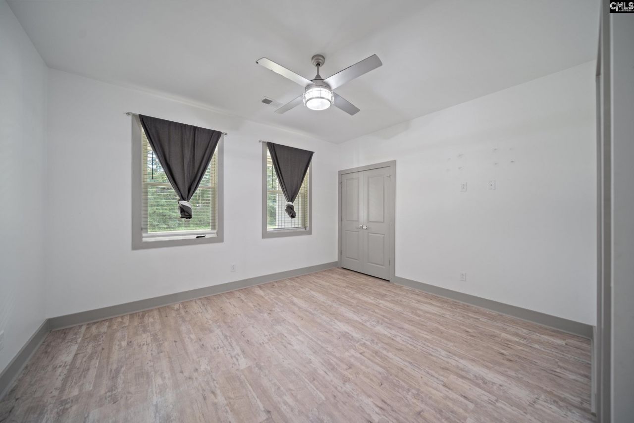 5065 Seymour Road  Photo 11