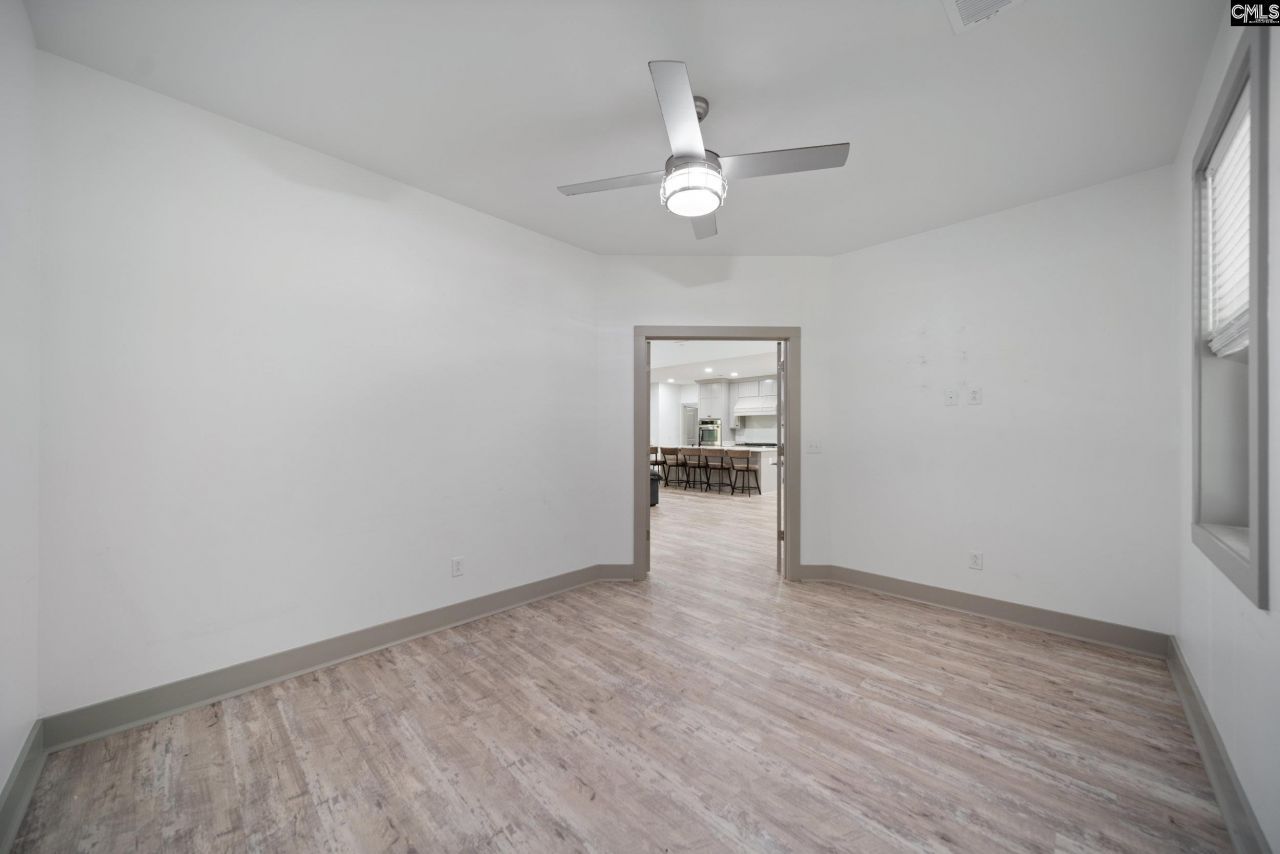 5065 Seymour Road  Photo 15