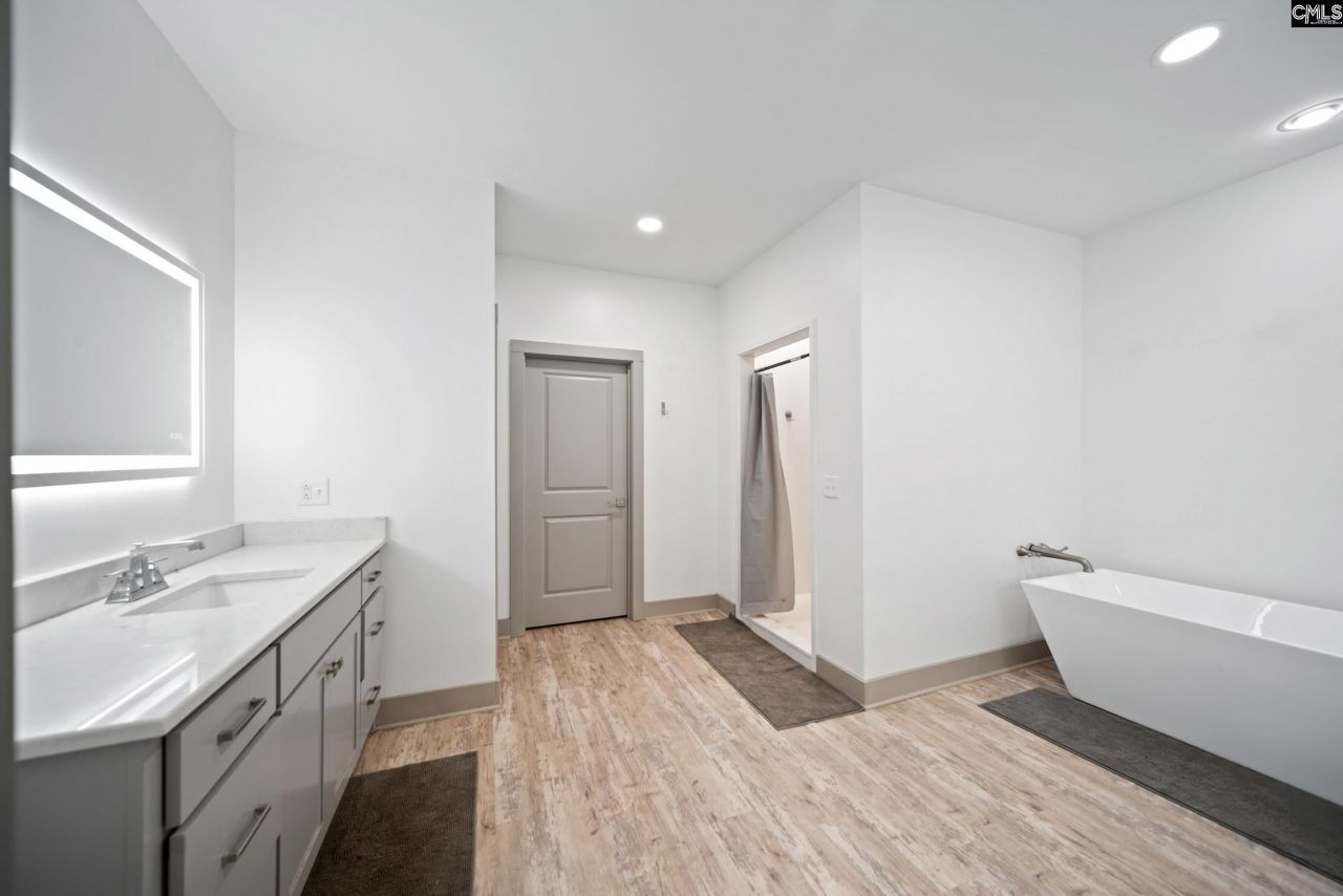 5065 Seymour Road  Photo 16