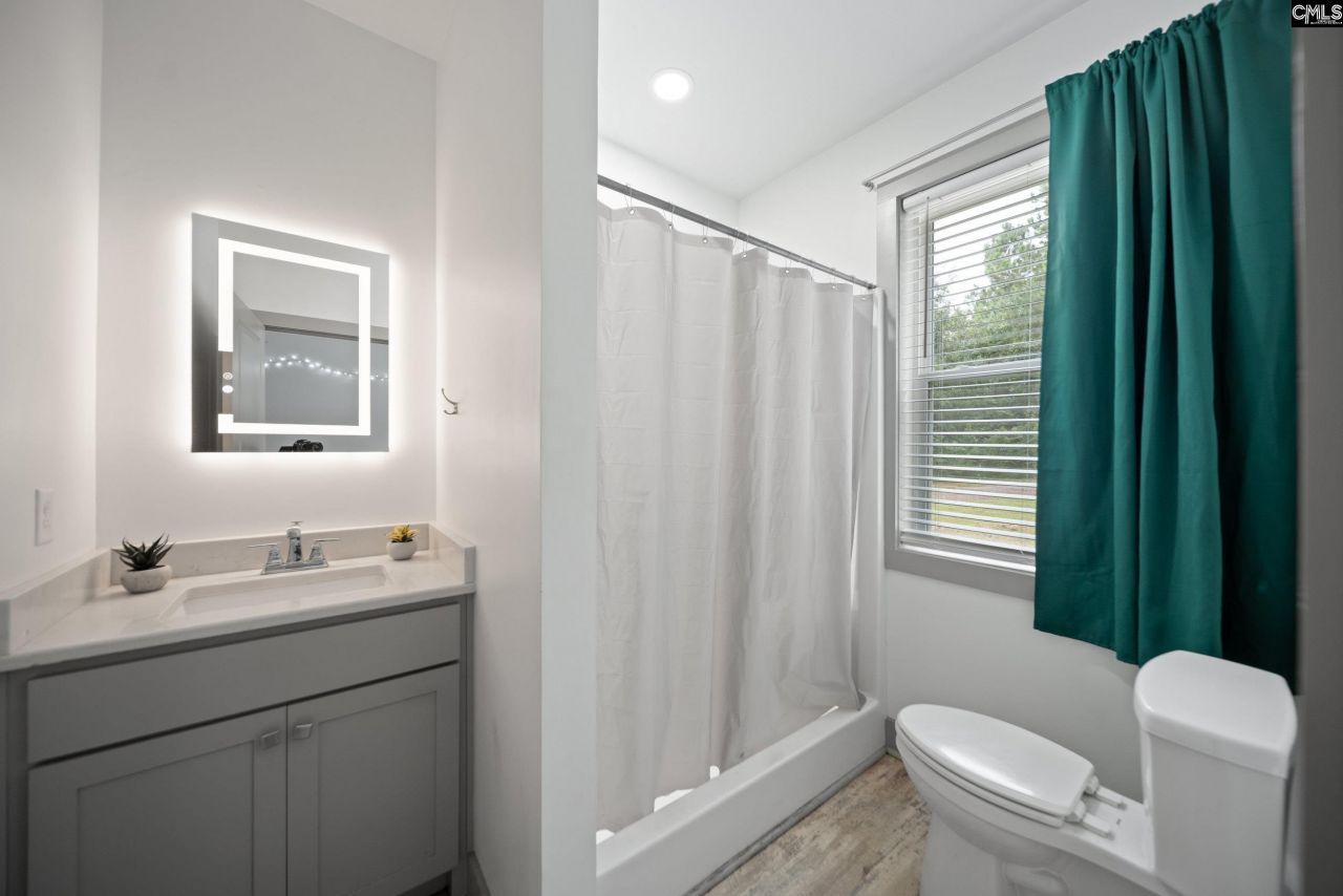 5065 Seymour Road  Photo 24