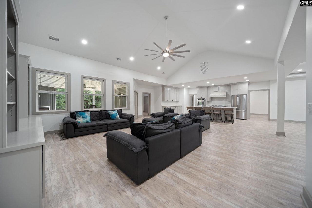 5065 Seymour Road  Photo 28