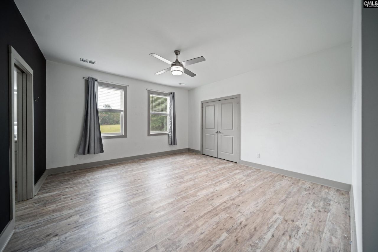 5065 Seymour Road  Photo 5