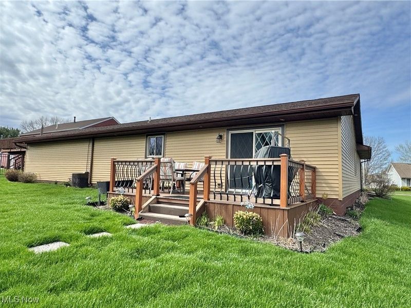 1327 Huntington Court, Boardman, OH 44512 Photo 5