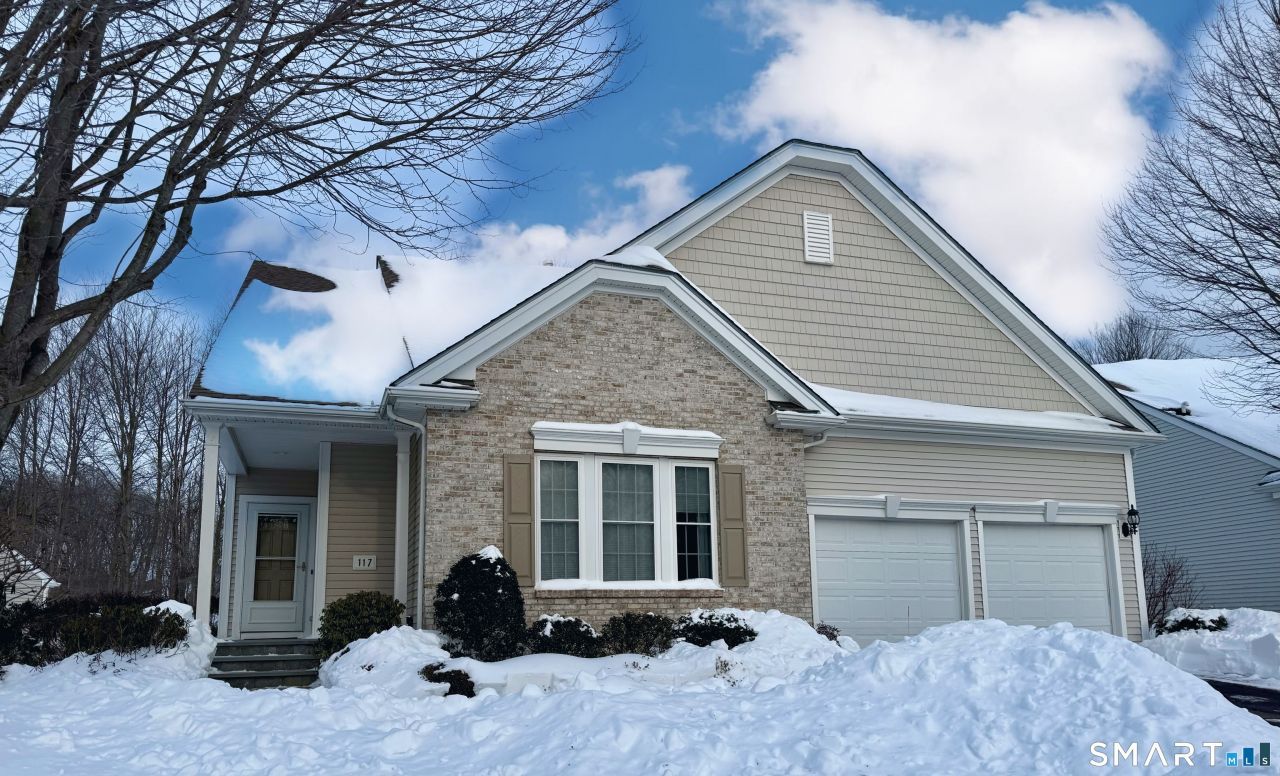 117 Country Club, Unit 117, Oxford, CT 06478 Main Photo