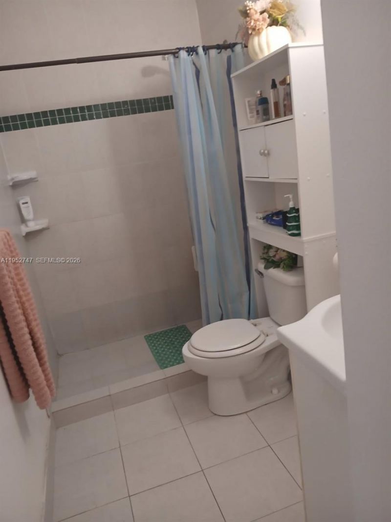 7854 W 10th Ave , Unit 7854, Hialeah, FL 33014 Photo