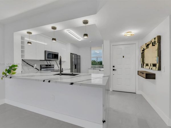 2601 N Nob Hill Rd, Unit 407, Sunrise, FL 33322