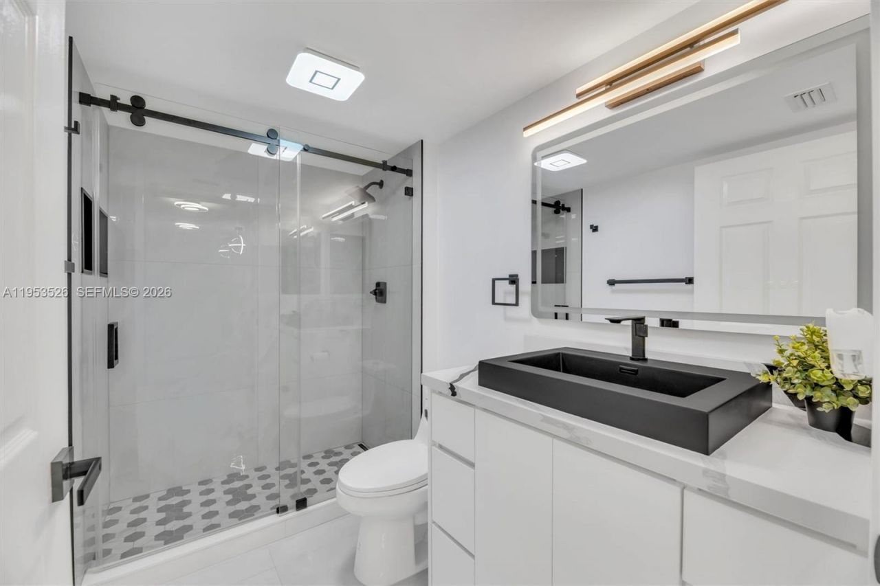 2601 N Nob Hill Rd, Unit 407, Sunrise, FL 33322 Photo