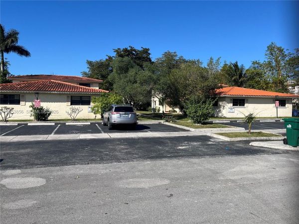 13942 NE 4th Ave, Unit B B, Miami, FL 33161