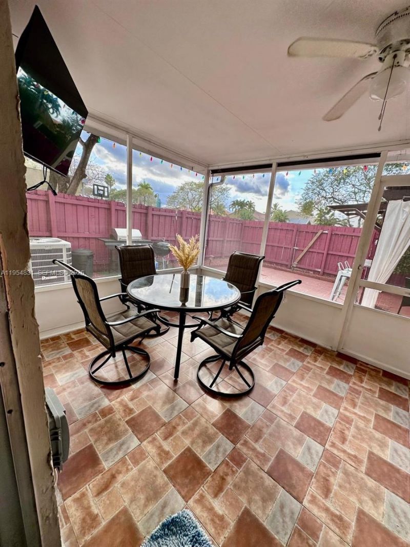 15645 SW 82nd Cir Ln, Unit 7-5, Miami, FL 33193 Photo