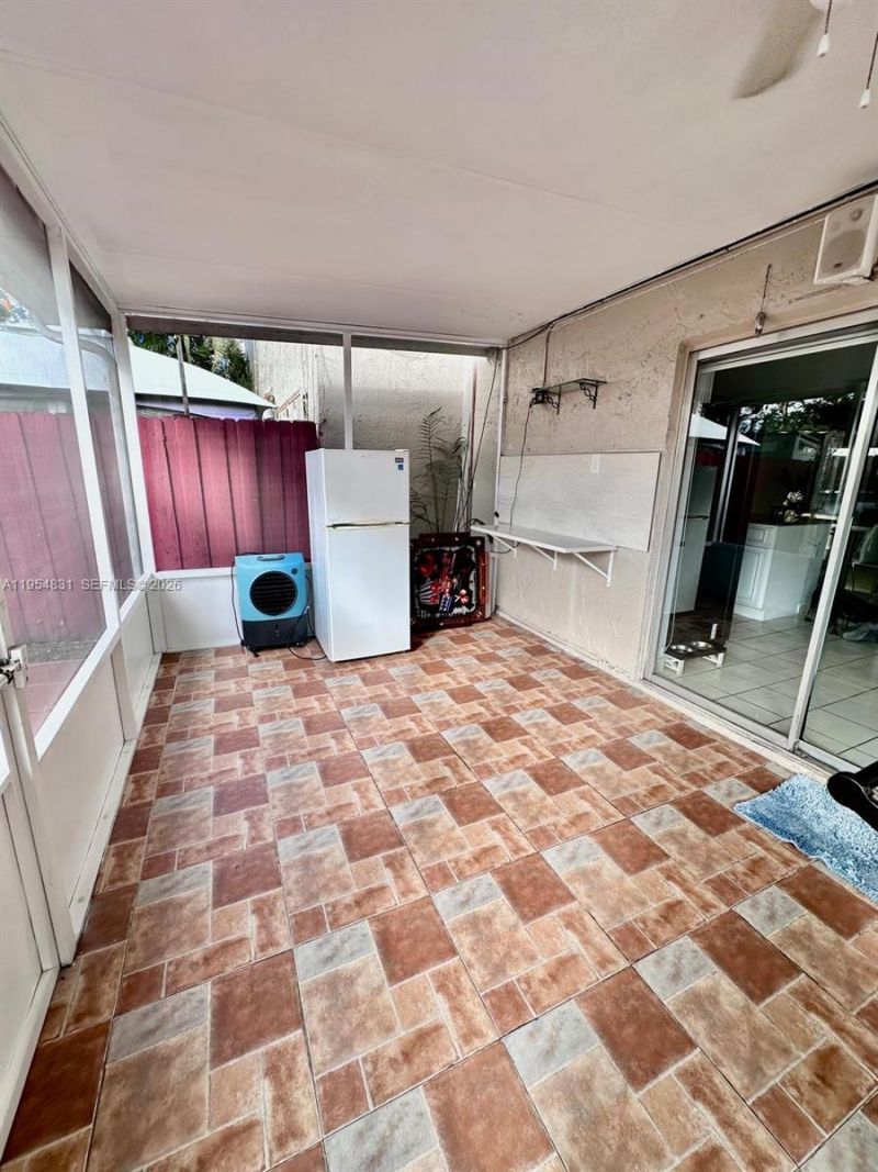 15645 SW 82nd Cir Ln, Unit 7-5, Miami, FL 33193 Photo