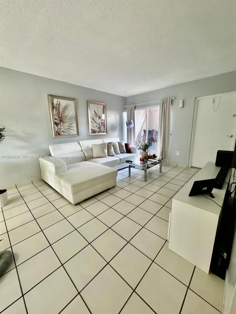 15645 SW 82nd Cir Ln, Unit 7-5, Miami, FL 33193 Photo