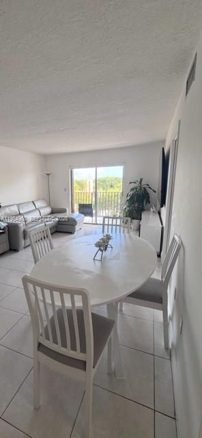 4801 NW 7th, Unit 402-16, Miami, FL 33126 Photo