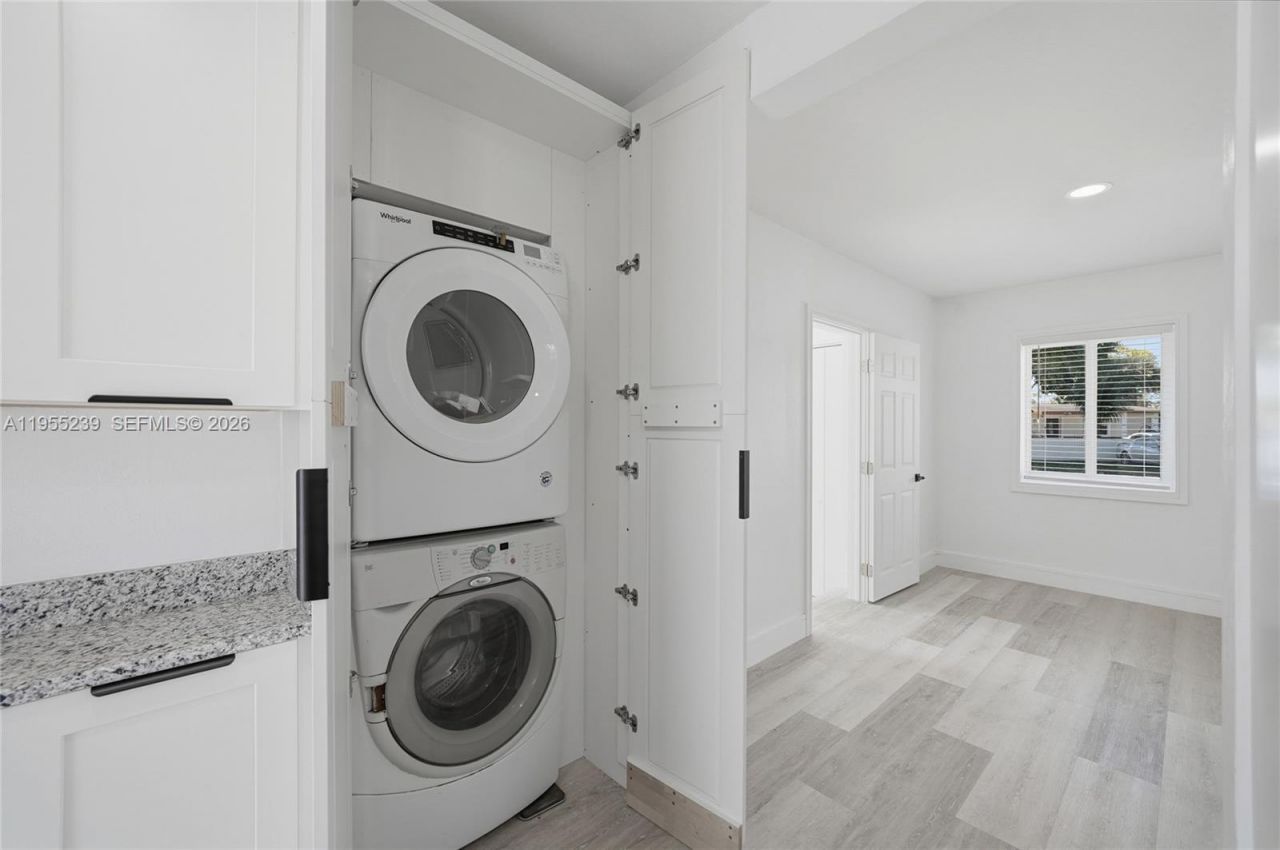 1308 NW 13th Ct , Fort Lauderdale, FL 33311 Photo