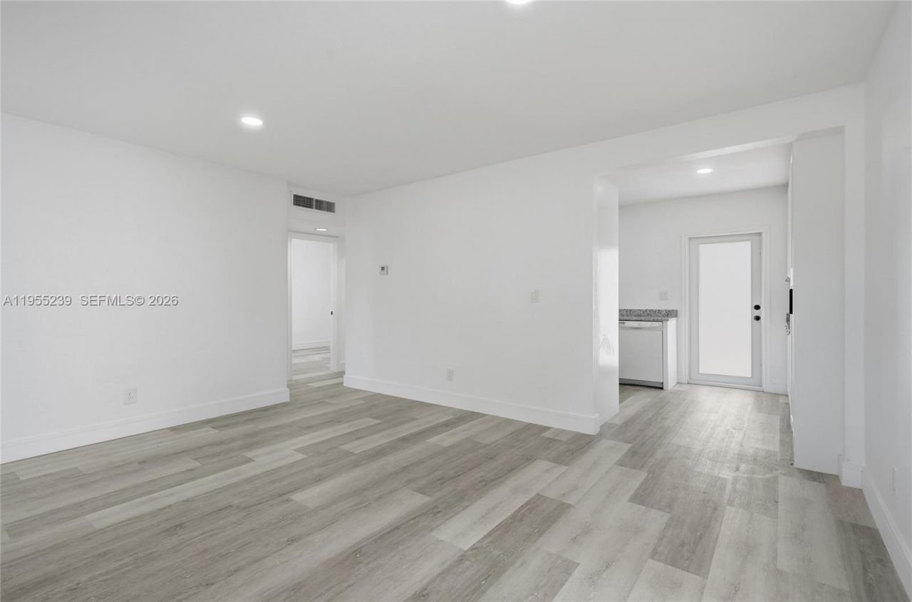 1308 NW 13th Ct , Fort Lauderdale, FL 33311 Photo