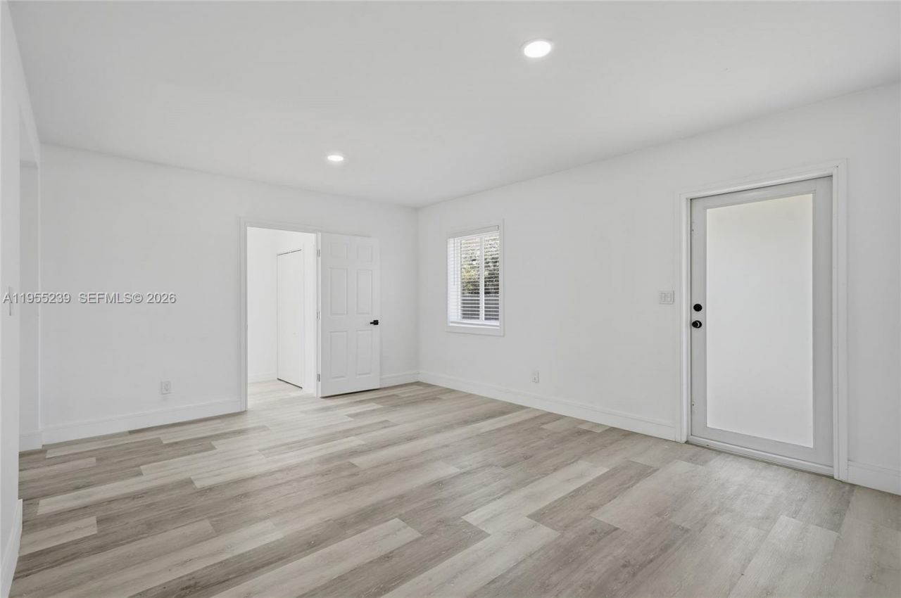 1308 NW 13th Ct , Fort Lauderdale, FL 33311 Photo