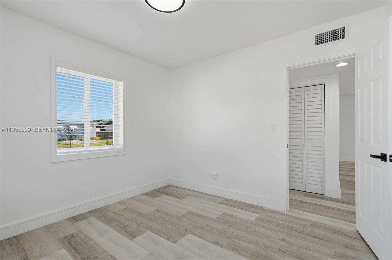 1308 NW 13th Ct , Fort Lauderdale, FL 33311 Photo