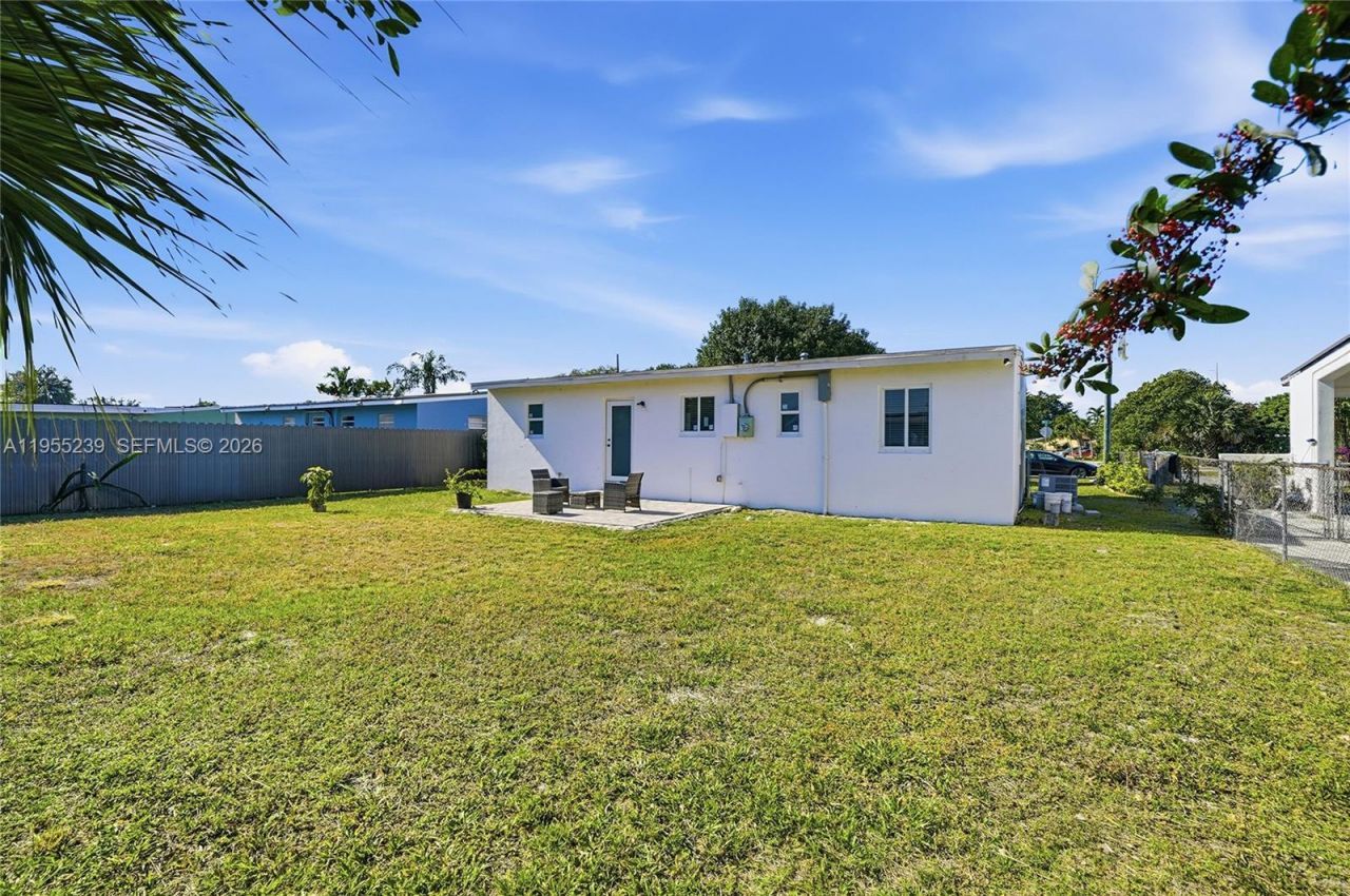 1308 NW 13th Ct , Fort Lauderdale, FL 33311 Photo