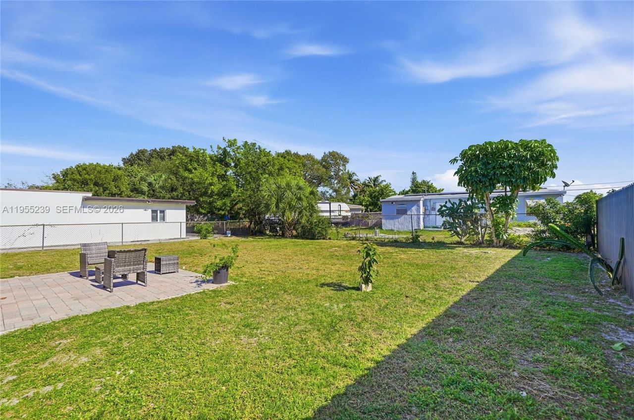 1308 NW 13th Ct , Fort Lauderdale, FL 33311 Photo