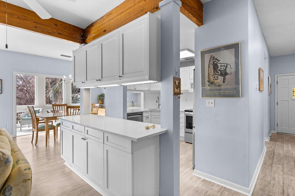 3020 Ocean Winds Drive Photo 10