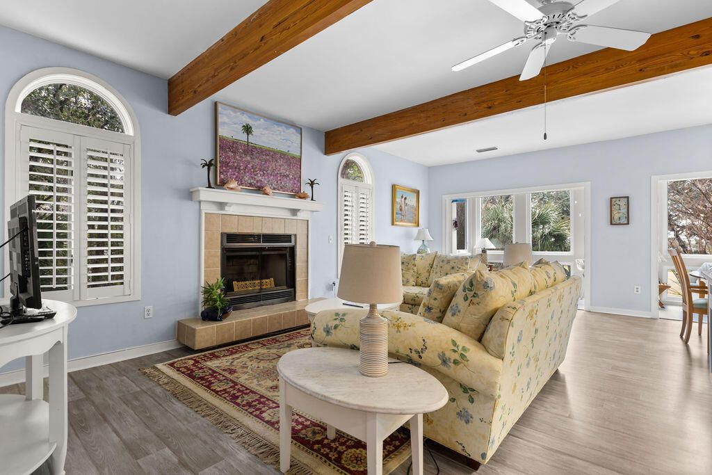 3020 Ocean Winds Drive Photo 4