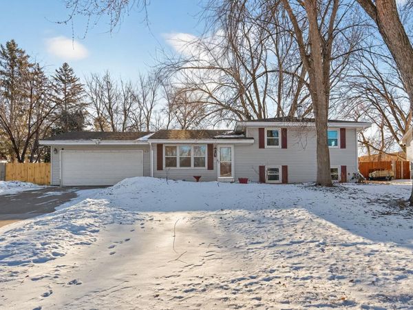 8601 Cherokee Drive N, Brooklyn Park, MN 55428