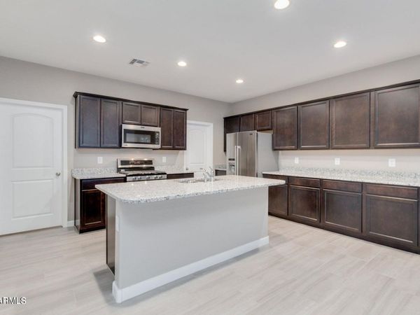 40916 W SHAVER Drive, Maricopa, AZ 85138