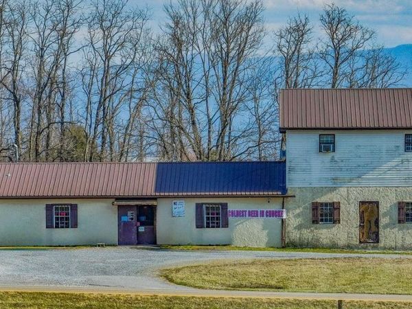 8310 East Andrew Johnson Highway, Chuckey, TN 37641