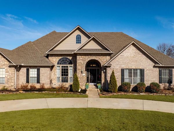 1320 Andy Dr, Conway, AR 72034