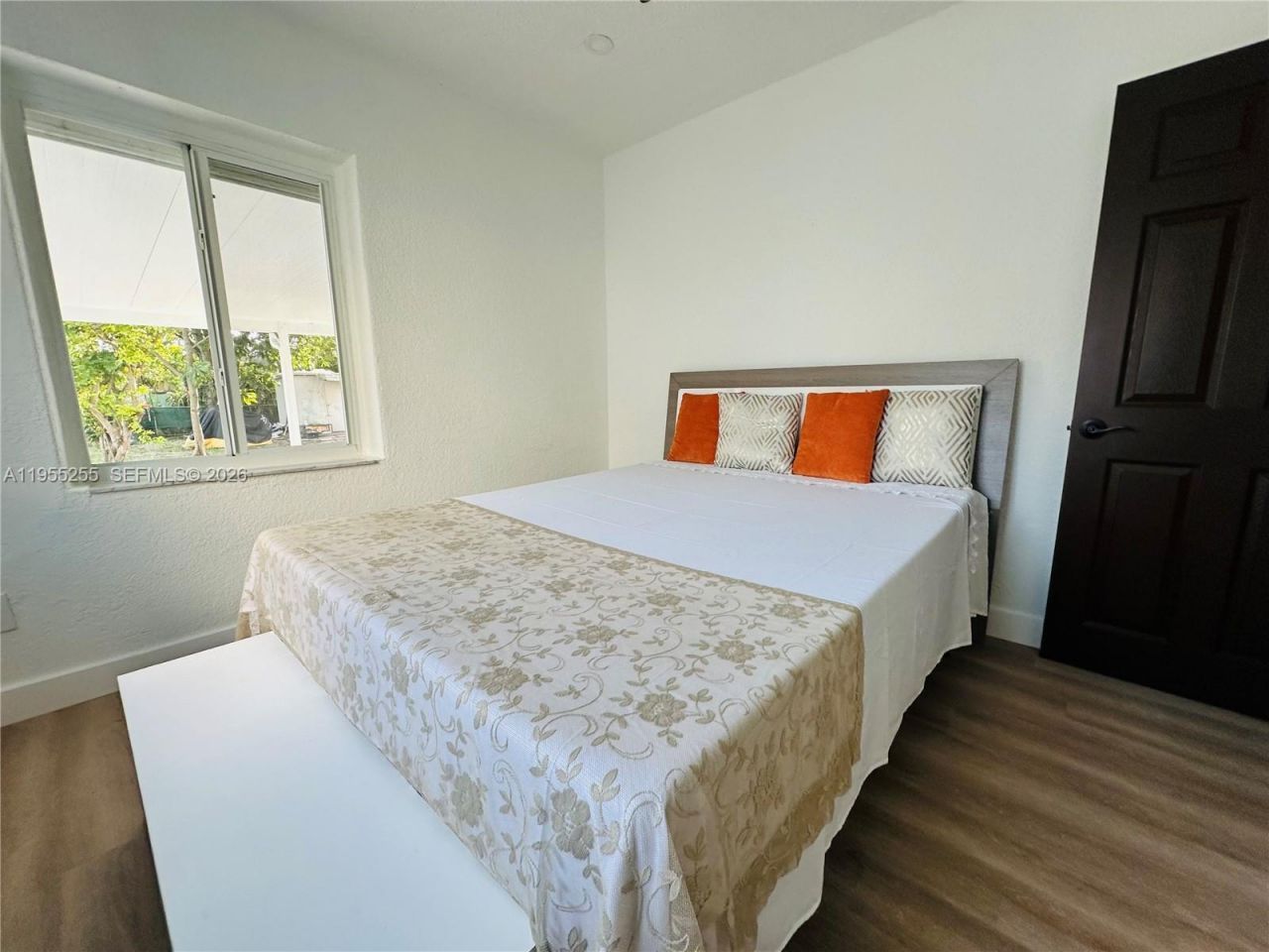 3052 SW 6th St, Unit 3052, Miami, FL 33135 Photo